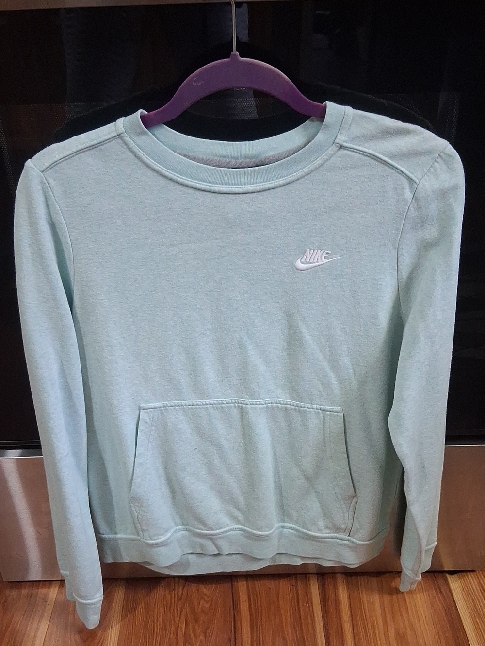Nike Mint Green Crewneck Sweatshirt with Front Pocket